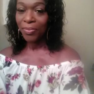 Meet your Posher, Regina